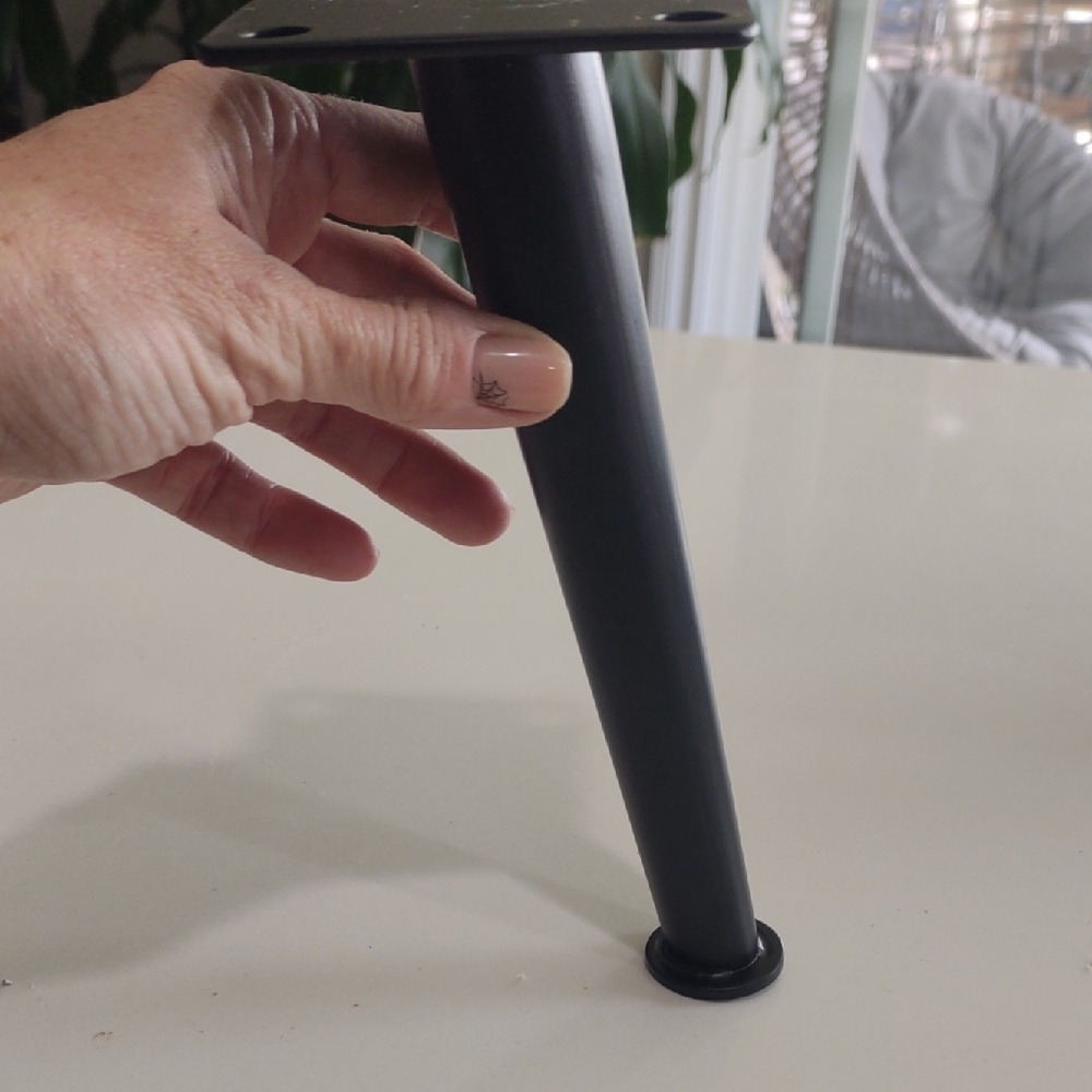 Black Table Or Chair Legs 8